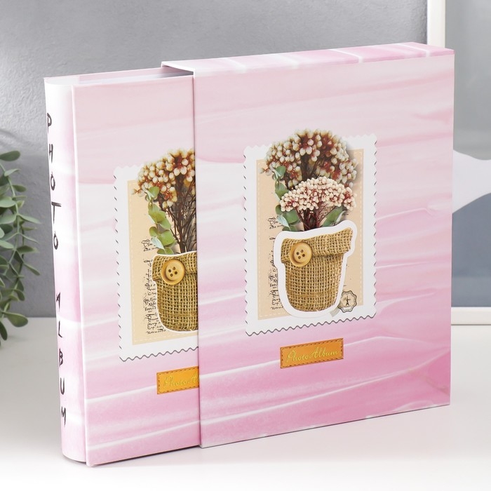 Фотоальбом на 200 фото 10х15 см Фотоальбом на 200 фото 10х15 см "Цветы в холщовом мешке" в коробке МИКС 26,5х20,5х5,5 см