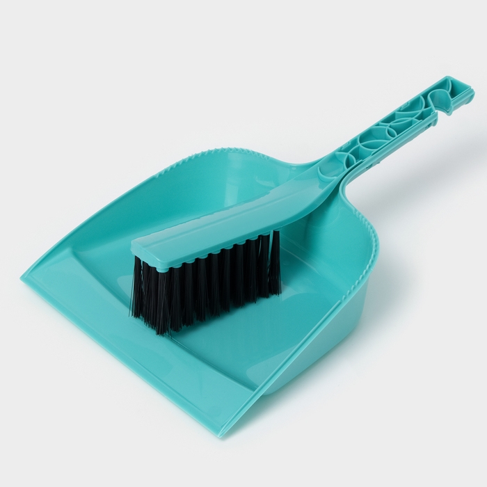 Щётка-сметка с совком «Практик», цвет МИКС Щётка-сметка с совком «Практик», цвет МИКС