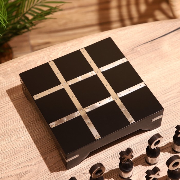 Игра настольная  Игра настольная "Крестики-нолики" 20х20 см, манговое дерево, сталь