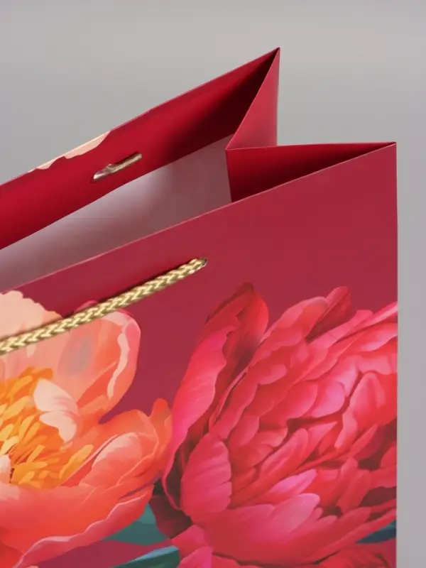 Пакет подарочный "Яркий акцент" ламинированный 26 х 12 х 32 см