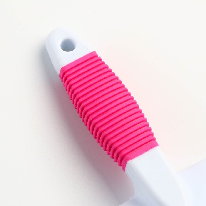 Пуходерка  Пуходерка "Риф" без капель с резиновой ручкой 7 х 14 см, розово-белая