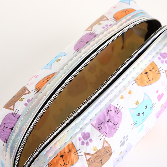 Косметичка на молнии, цвет белый/разноцветный Косметичка на молнии, цвет белый/разноцветный