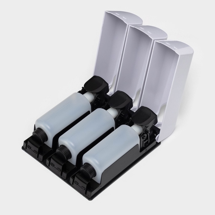 Диспенсер для мыла SAVANNA, механический, 3 отсека по 350 мл: шампунь, кондиционер, гель, белый Диспенсер для мыла SAVANNA, механический, 3 отсека по 350 мл: шампунь, кондиционер, гель, белый