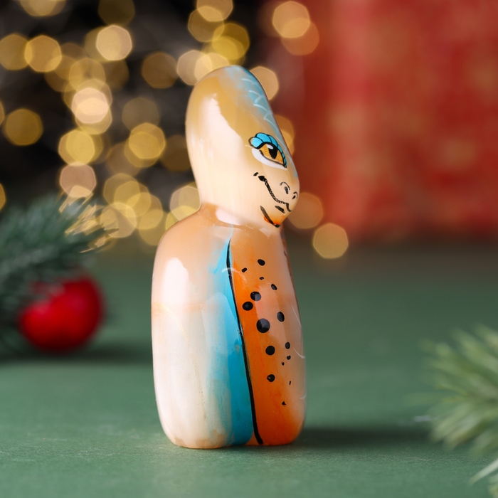 Сувенир Сувенир "Змея Лея", селенит