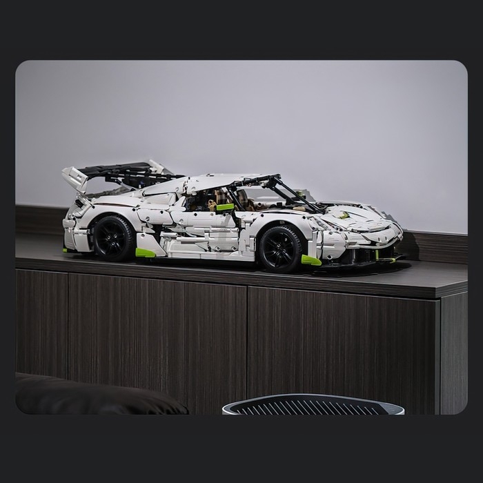 Конструктор Техно «Спорткар», 4346 деталей, масштаб 1:8 Конструктор Техно «Спорткар», 4346 деталей, масштаб 1:8