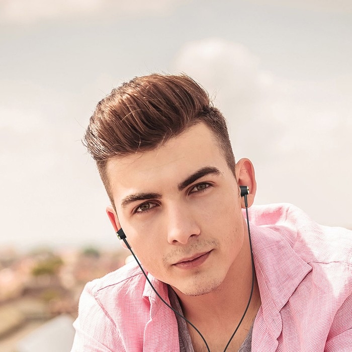 Наушники Hoco M70, проводные, вакуумные, микрофон, Jack 3.5 мм, 1.2 м, черные Наушники Hoco M70, проводные, вакуумные, микрофон, Jack 3.5 мм, 1.2 м, черные