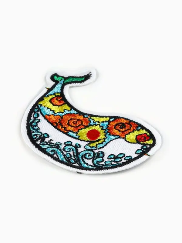 Термоаппликация &laquo;Радужный кит&raquo;, 5&times;7.5 см, разноцветная