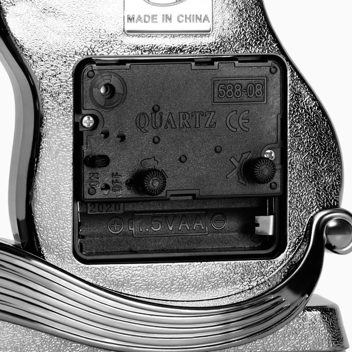 Будильник Будильник "Гитара", дискретный ход, с карандашницей, 1АА, 15.5 х 22 х 5.5 см, серебро