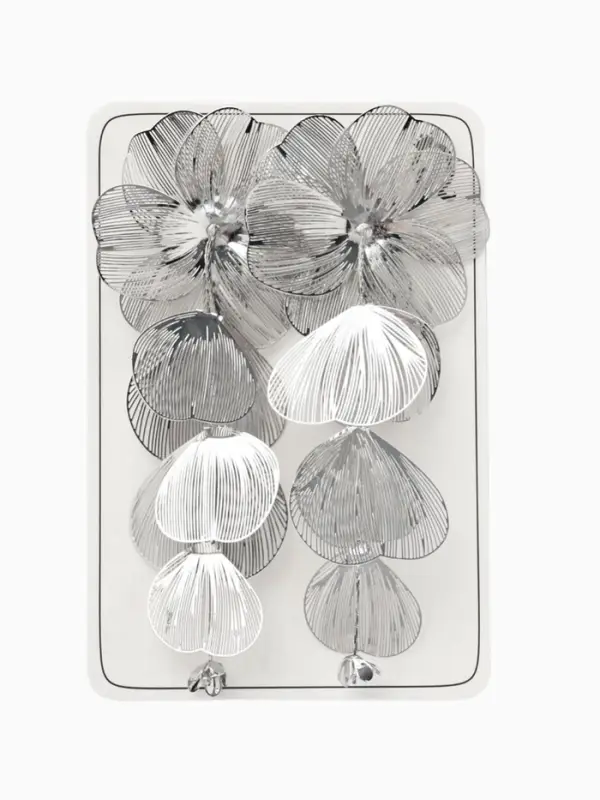 Серьги висячие &laquo;Цветок&raquo;, каталея, цвет серебро, 10 см