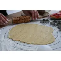 Скалка текстурная новогодняя Доляна, фигурная, 30&times;4 см, рабочая часть 11.5 см, вращающаяся