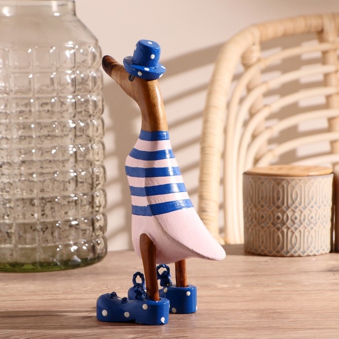 Сувенир Сувенир "Утка в розово-голубой одежде" дерево 13х9х27 см