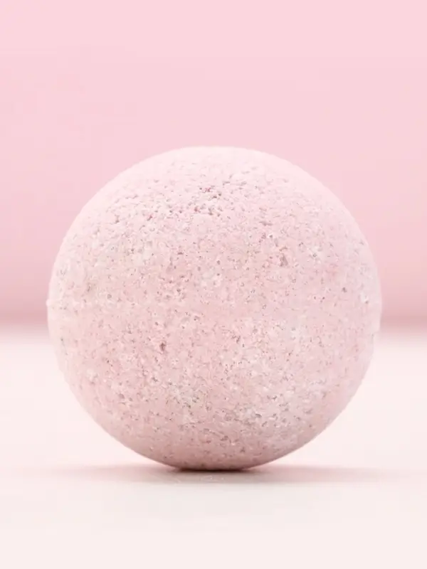 Бомбочка для ванны с лепестками лаванды «Только для тебя», 120 г, ЧИСТОЕ СЧАСТЬЕ Бомбочка для ванны с лепестками лаванды «Только для тебя», 120 г, ЧИСТОЕ СЧАСТЬЕ