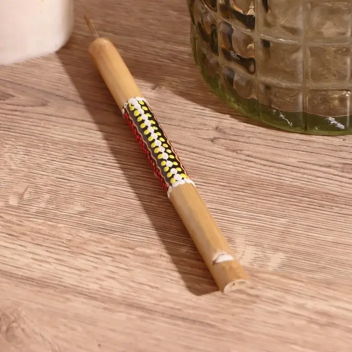 Сувенирный музыкальный инструмент "Свисток из бамбука с узором" МИКС 17х1,5х1,5 см