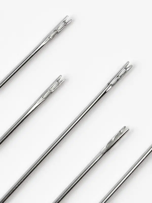 Иглы швейные TEIRA, самовдеваемые, d=0.7/0.7/0.8 мм, 3.7-4.2 см, набор 5 шт.