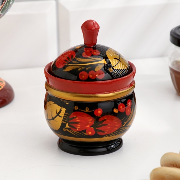 Солонка «Ягодка», с крышкой, большая, 10×8 см, хохлома Солонка «Ягодка», с крышкой, большая, 10×8 см, хохлома