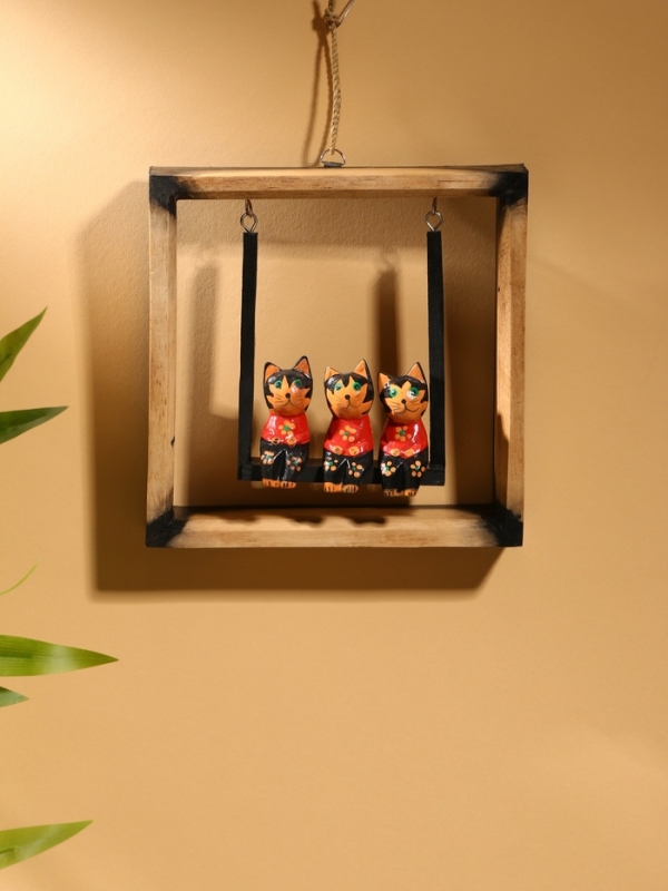 Сувенир интерьерный Сувенир интерьерный "Кошки на качелях" дерево 19х19 см