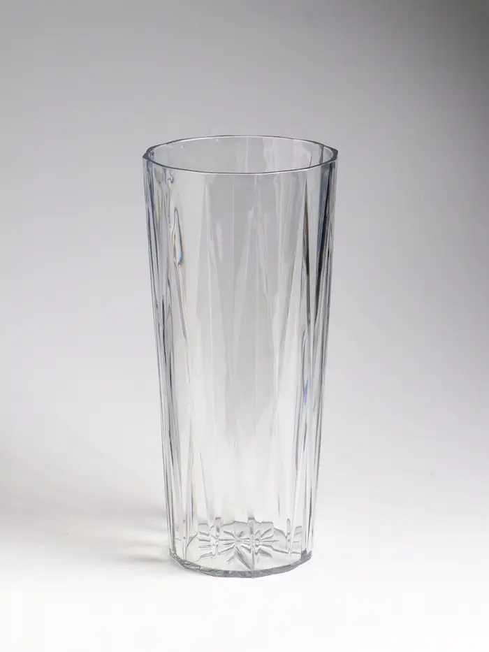 Ваза настольная пластик "Венера" лучики, 25,5х11,5 см, прозрачный Ваза настольная пластик "Венера" лучики, 25,5х11,5 см, прозрачный