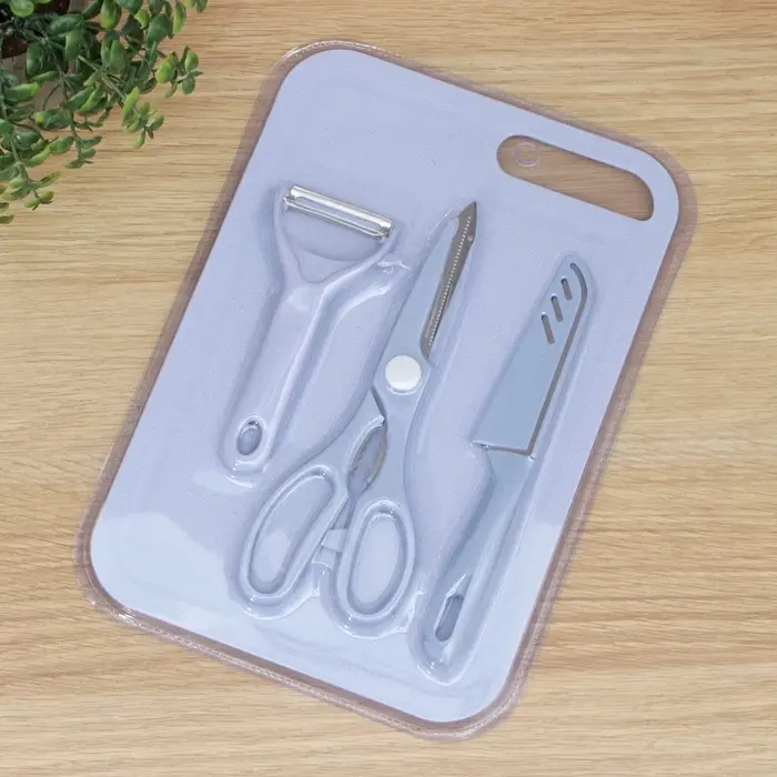 Набор кухонных принадлежностей &laquo;Для кухни&raquo;, 4 предмета: доска, нож, ножницы, овощечистка, голубой