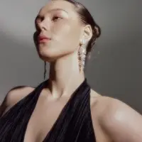 Серьги висячие со стразами &laquo;Ажур&raquo; лёд, белые в серебре, 8.3 см
