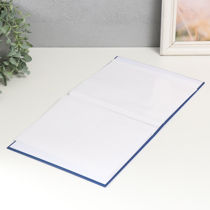 Фотоальбом на 80 фото 10х15 см Фотоальбом на 80 фото 10х15 см "Для настоящих мужчин" в коробке МИКС 5,2х19х23 см