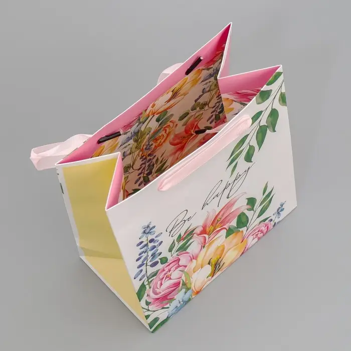 Пакет подарочный ламинированный двухсторонний, упаковка, «Будь счастлива», MS 18 х 23 х 10 см