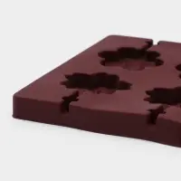 Форма для леденцов Доляна &laquo;Цветы&raquo;, силикон, 25&times;10.5&times;1 см, 12 ячеек (3.2&times;3 см), с палочками, МИКС