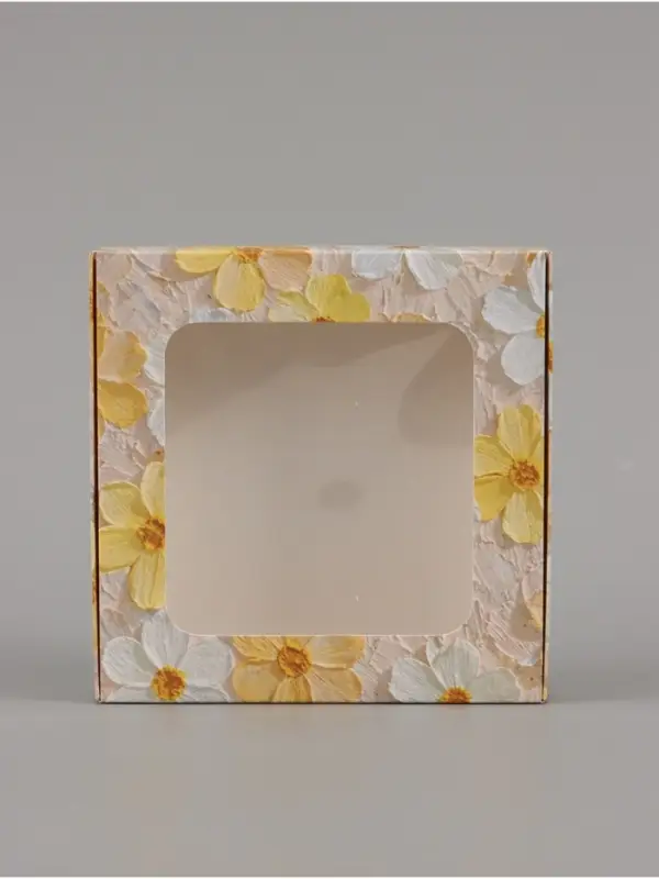 Коробка подарочная самосборная с окном &laquo;Цветы&raquo;, 13&times;13&times;3 см