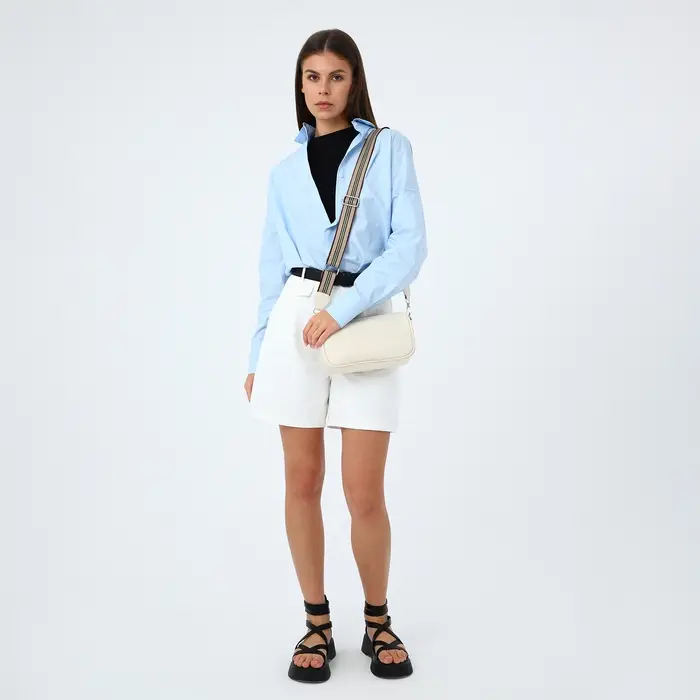 Сумка женская кросс-боди на молнии, 25&times;8.5&times;14 см, белая