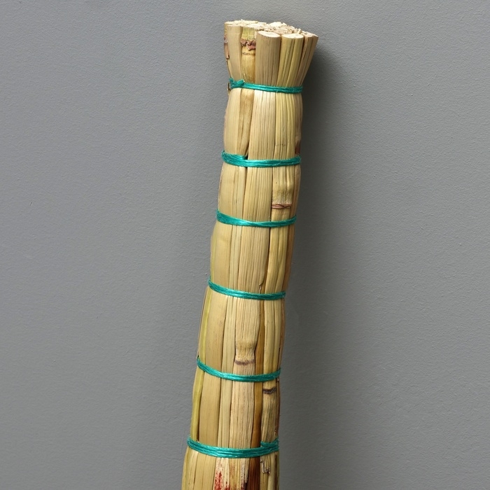 Веник 4-х лучевой 5-ти прошивной «Сорго», 400 гр, 95 см Веник 4-х лучевой 5-ти прошивной «Сорго», 400 гр, 95 см