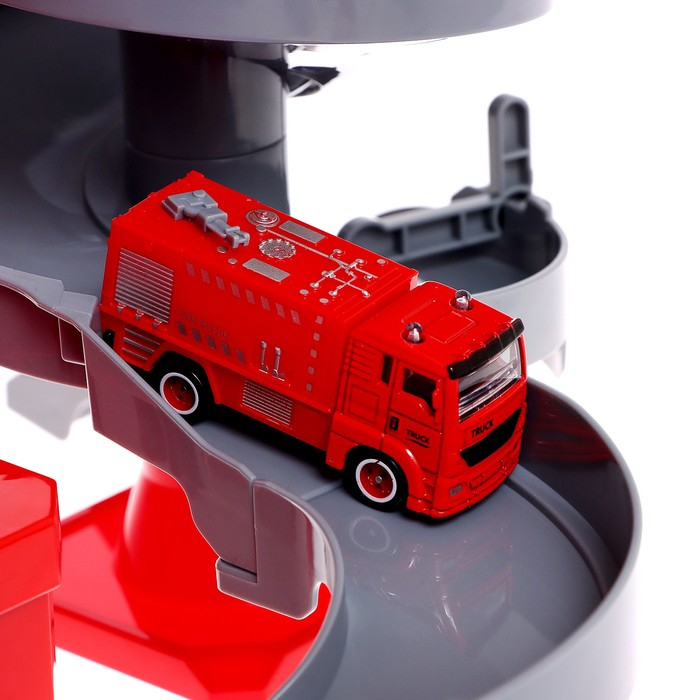 Парковка «Пожарная часть», с 2 машинками, с водяной пушкой Парковка «Пожарная часть», с 2 машинками, с водяной пушкой