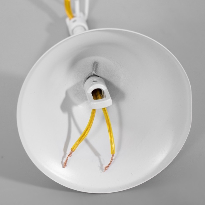 Люстра 1091/3WT 40Вт Е27 белый 60х60х38-78 см BayerLux Люстра 1091/3WT 40Вт Е27 белый 60х60х38-78 см BayerLux