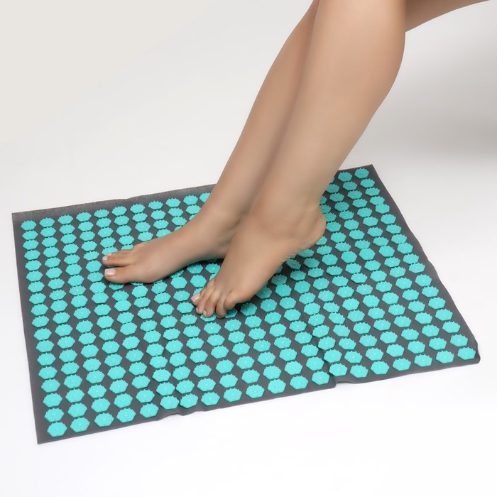 Ипликатор-коврик, основа спанбонд, 360 модулей, 56 × 62 см, цвет тёмно-серый/бирюзовый Ипликатор-коврик, основа спанбонд, 360 модулей, 56 × 62 см, цвет тёмно-серый/бирюзовый
