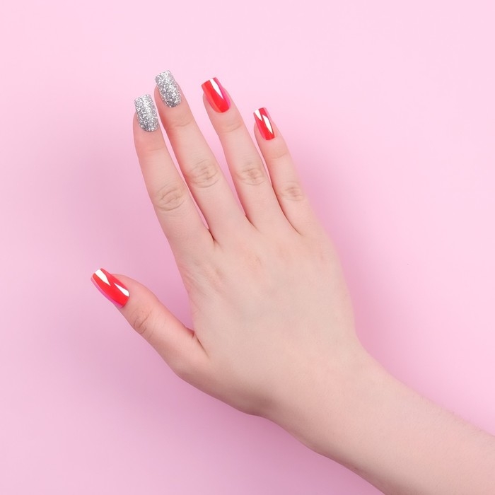 Накладные ногти, 24 шт, с клеевыми пластинами, форма мягкий квадрат, цвет серебристый/голография Накладные ногти, 24 шт, с клеевыми пластинами, форма мягкий квадрат, цвет серебристый/голография