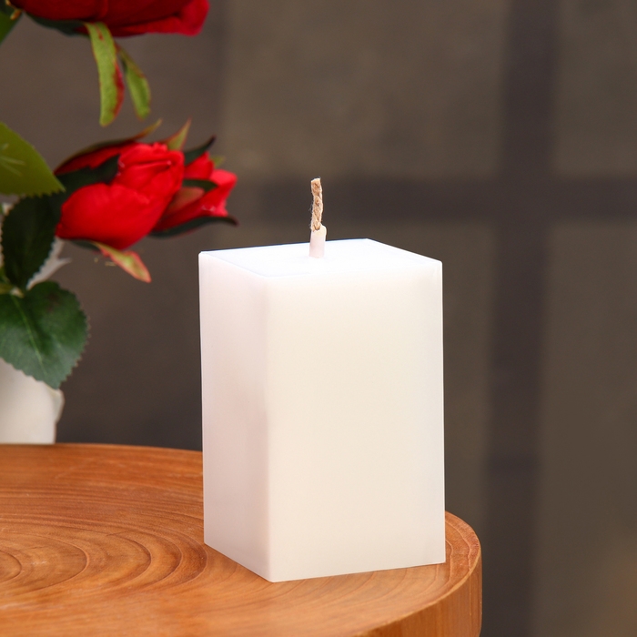 Свеча фигурная  Свеча фигурная "Куб", 5х8 см, белая