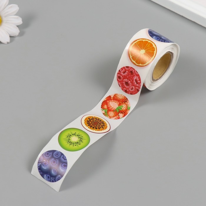 Наклейка бумага Наклейка бумага "Фрукты и ягоды" d=2,5 см 252 шт в рулоне