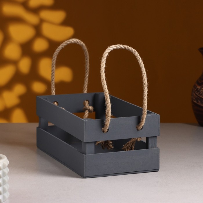 Кашпо деревянное 24.5×13.5×9 см  Кашпо деревянное 24.5×13.5×9 см "Двушка Лайт" реечное, ручка верёвка, серый Дарим Красиво