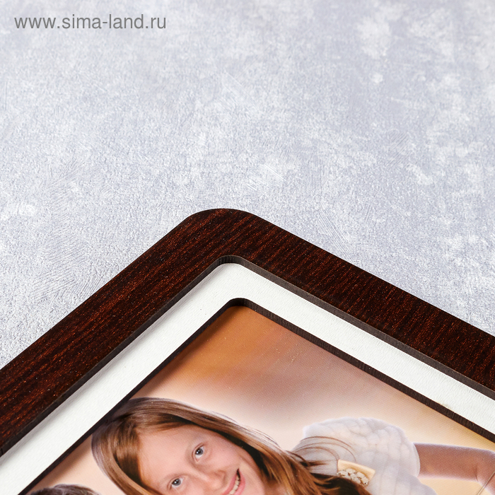 Фоторамка ЛХДФ "Наша семья" на 6 фото 10x15см. Размер изделия 33x51см.