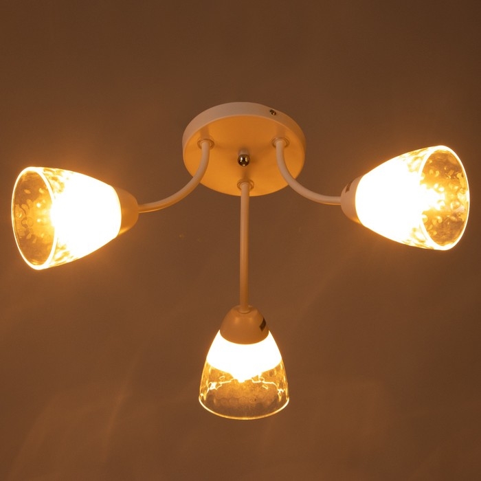 Люстра Люстра "Дебра" 3х60Вт Е27 Белый 48х48х22см