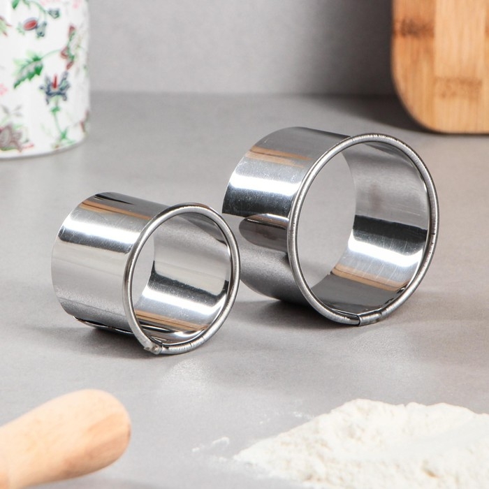 Набор форм для резки теста «Пельменница», d=4.5 см, d=6 см, h=4 см, 2 шт Набор форм для резки теста «Пельменница», d=4.5 см, d=6 см, h=4 см, 2 шт