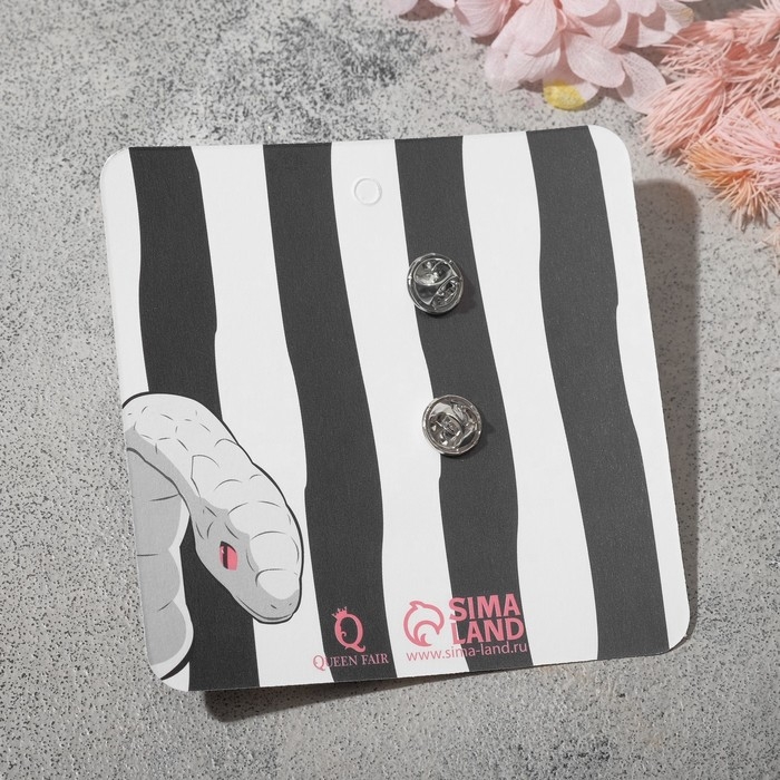 Новый год! Символ года 2025! Значок «Катана» змея, цветной в серебре Новый год! Символ года 2025! Значок «Катана» змея, цветной в серебре