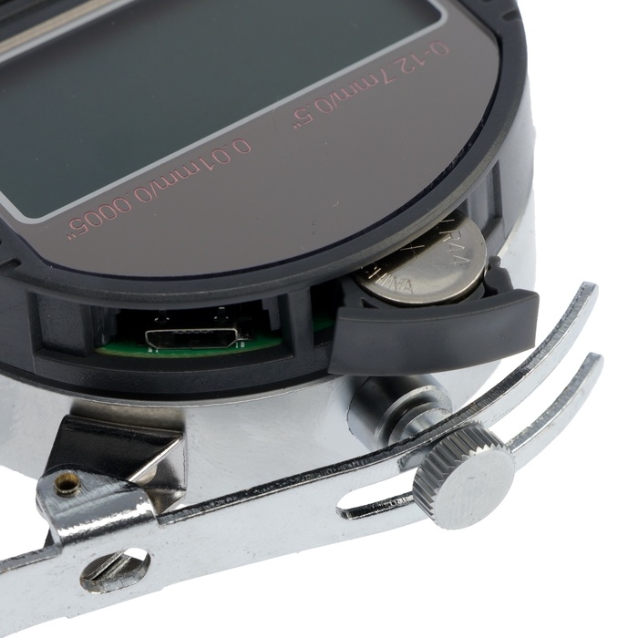 Толщиномер электронный ТУНДРА, металлический, диапазон 0-12.7 мм, точность 0.01 мм Толщиномер электронный ТУНДРА, металлический, диапазон 0-12.7 мм, точность 0.01 мм