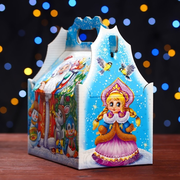 Новый год. Подарочная коробка "Праздник у зверят" , ларец 20 х 12 х 17 см.