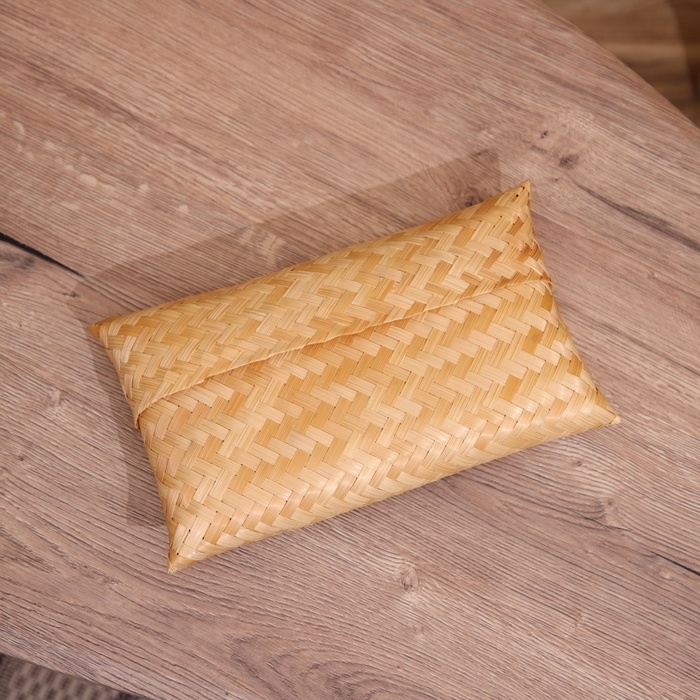 Шкатулка плетёная, из бамбука 30х18х5 см Шкатулка плетёная, из бамбука 30х18х5 см