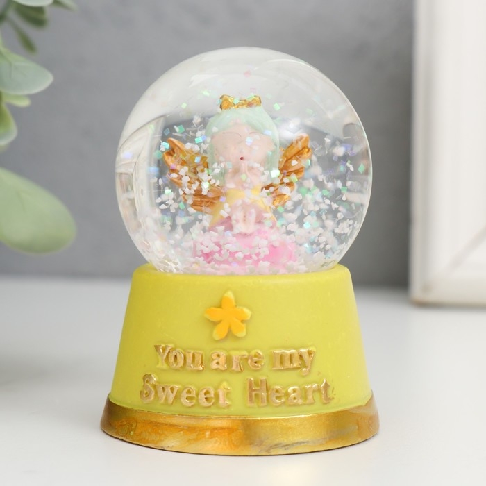 Сувенир полистоун водяной шар свет Сувенир полистоун водяной шар свет "Милый ангелочек" МИКС 4х4х6,7 см