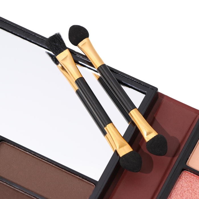 Набор декоративной косметики «Карнавальная ночь» Набор декоративной косметики «Карнавальная ночь»