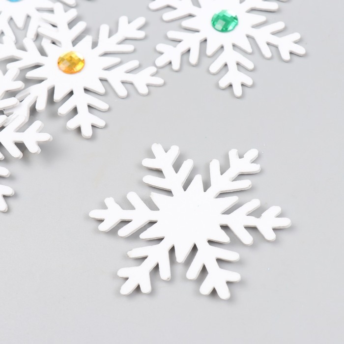 Декор Декор "Снежинка со стразой" белая 6,5 см фоам (набор 6 шт)