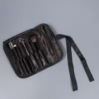 Набор кистей для макияжа SMOKY, 7 шт., чехол на завязках, чёрный