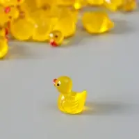 Сувенир полистоун флюоресцентный "Уточки" набор 100 шт 1,5х1,5 см