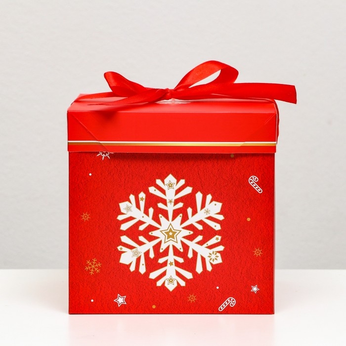 Новый год. Коробка Самосборная «Снежинка» 15 х 15 х 15 см Новый год. Коробка Самосборная «Снежинка» 15 х 15 х 15 см