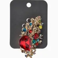 Брошь &laquo;Лист&raquo; осенний, ажур, стразы, цветная в золоте